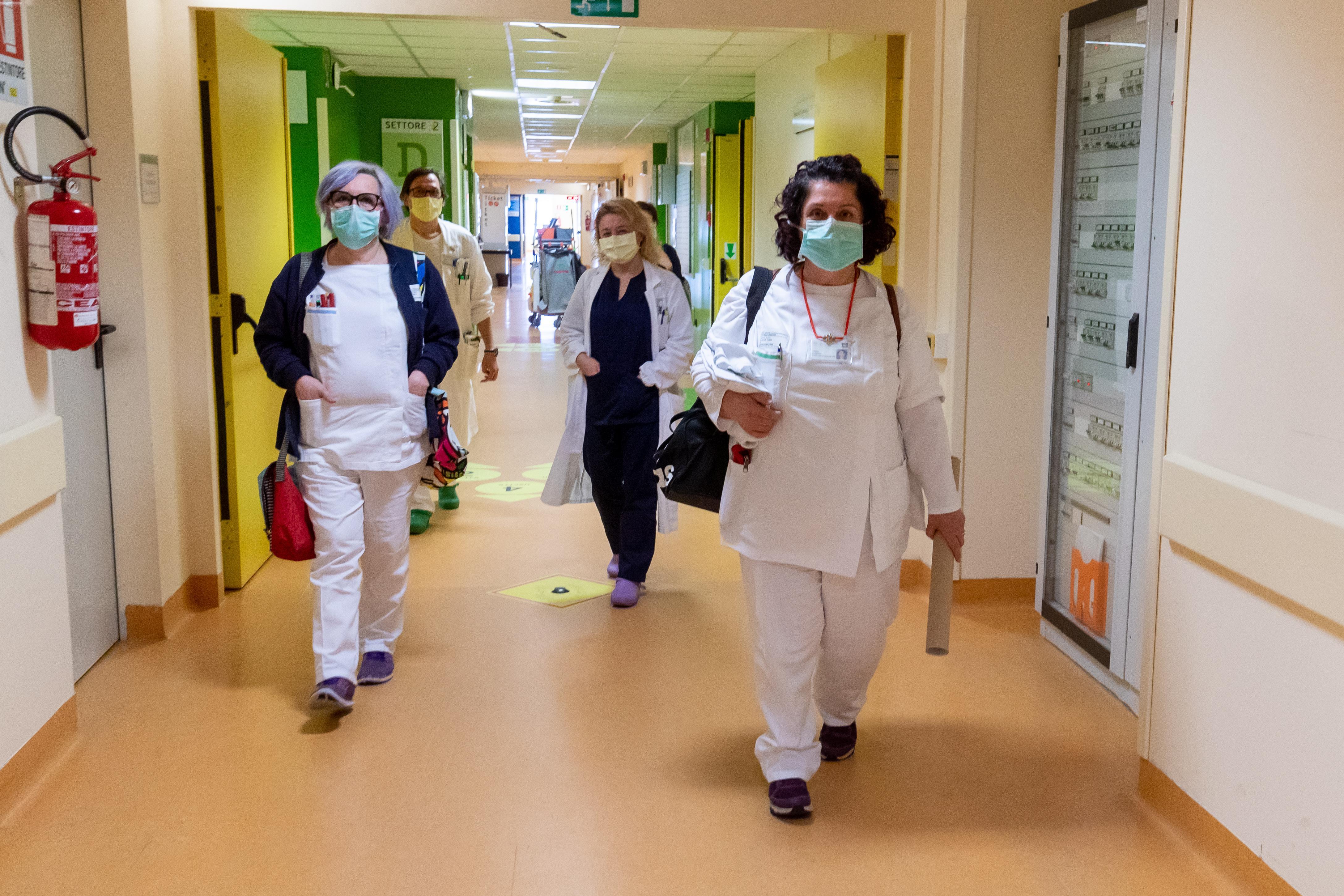 Pandemia, cinque vittime nel Ferrarese. E Cona ha ancora fame di posti Covid