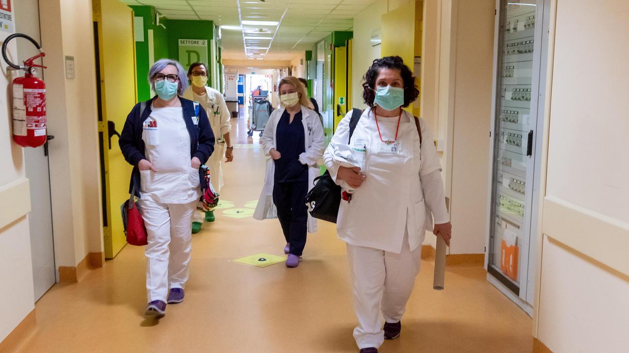 Pandemia, cinque vittime nel Ferrarese. E Cona ha ancora fame di posti Covid