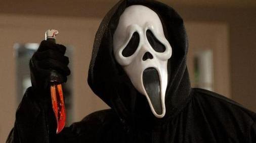 Bellucci è la Befana tornano Sofì e Luì aspettando “Scream” e “The King’s Man”