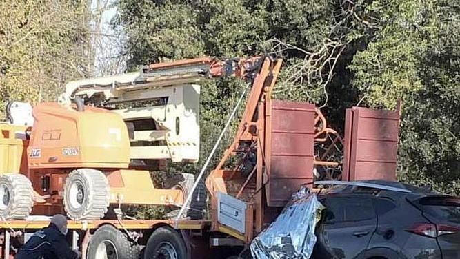 Indagato per omicidio colposo stradale l’autista del camion lasciato in sosta