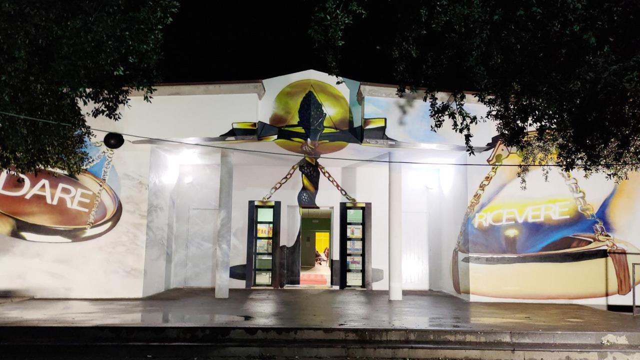 “Dare e ricevere” murale a Simaxis