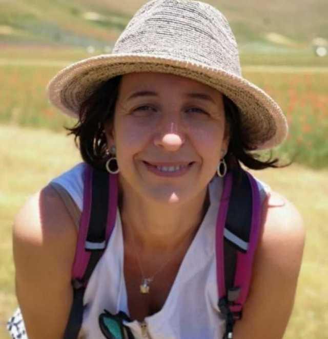 Ro piange la geologa con il sorriso buono: «Aveva appena preso un nuovo violoncello» 