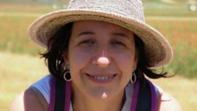 Ro piange la geologa con il sorriso buono: «Aveva appena preso un nuovo violoncello»