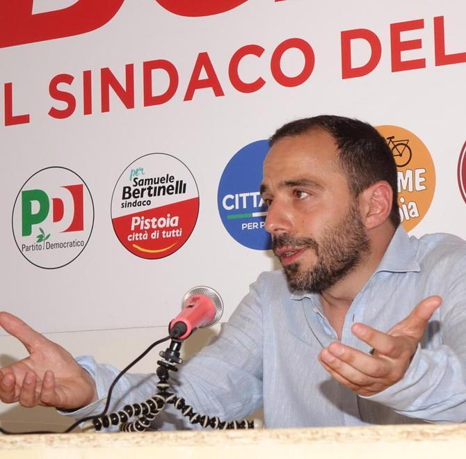 l’ex sindaco di Pistoia Samuele Bertinelli