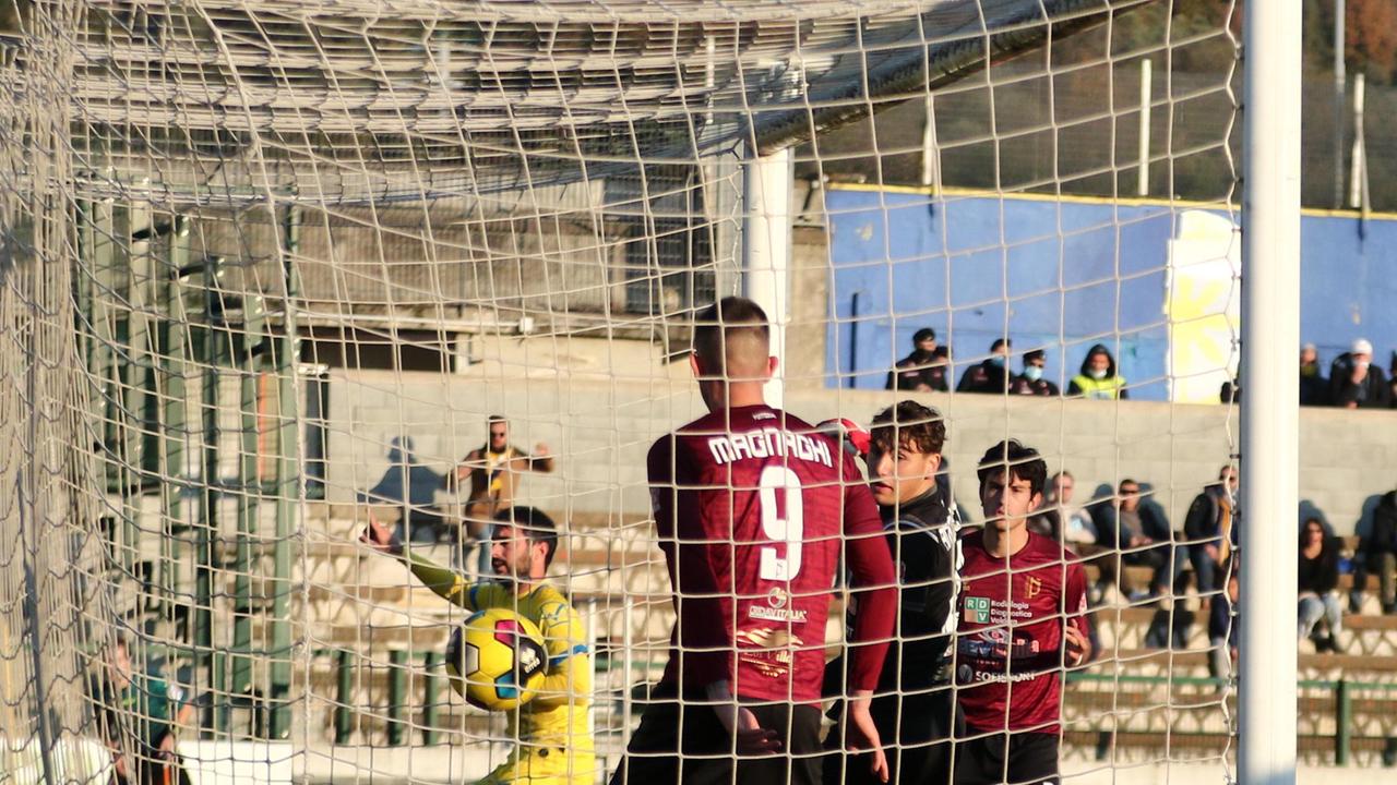 La rete di Pasciuti che ha sbloccato il derby al 7' della ripresa