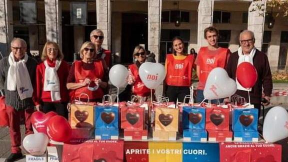 Oltre 2mila euro sul music bus solidale «Abbiamo devoluto tutto a Telethon»