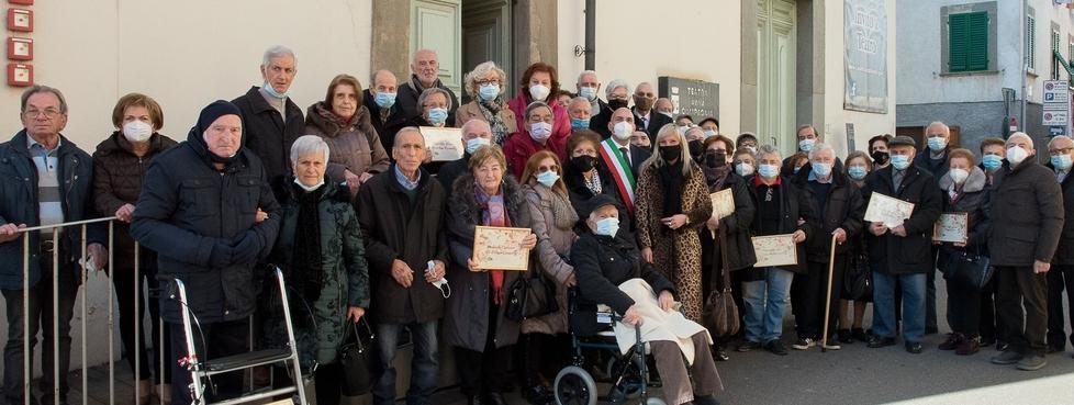 Castelfranco premia le coppie inossidabili «Siete un esempio»