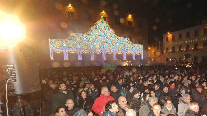 In bilico l’ultimo dell’anno in piazza Duomo Annullata la Befana dei vigili del fuoco