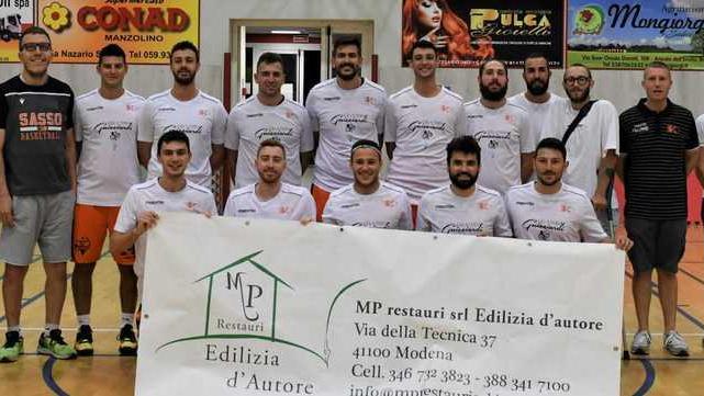 MP Restauri stoppa gli Spartans Il Cus ringrazia e va in testa da solo
