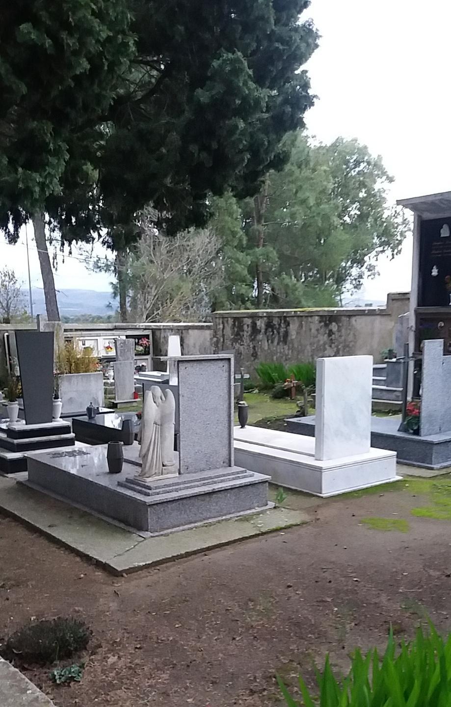 Il cimitero di Zuri diventa più grande 