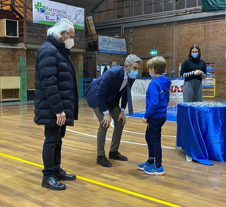 Premiati tanti atleti e associazioni in via Ferrer per la Festa dello sport 