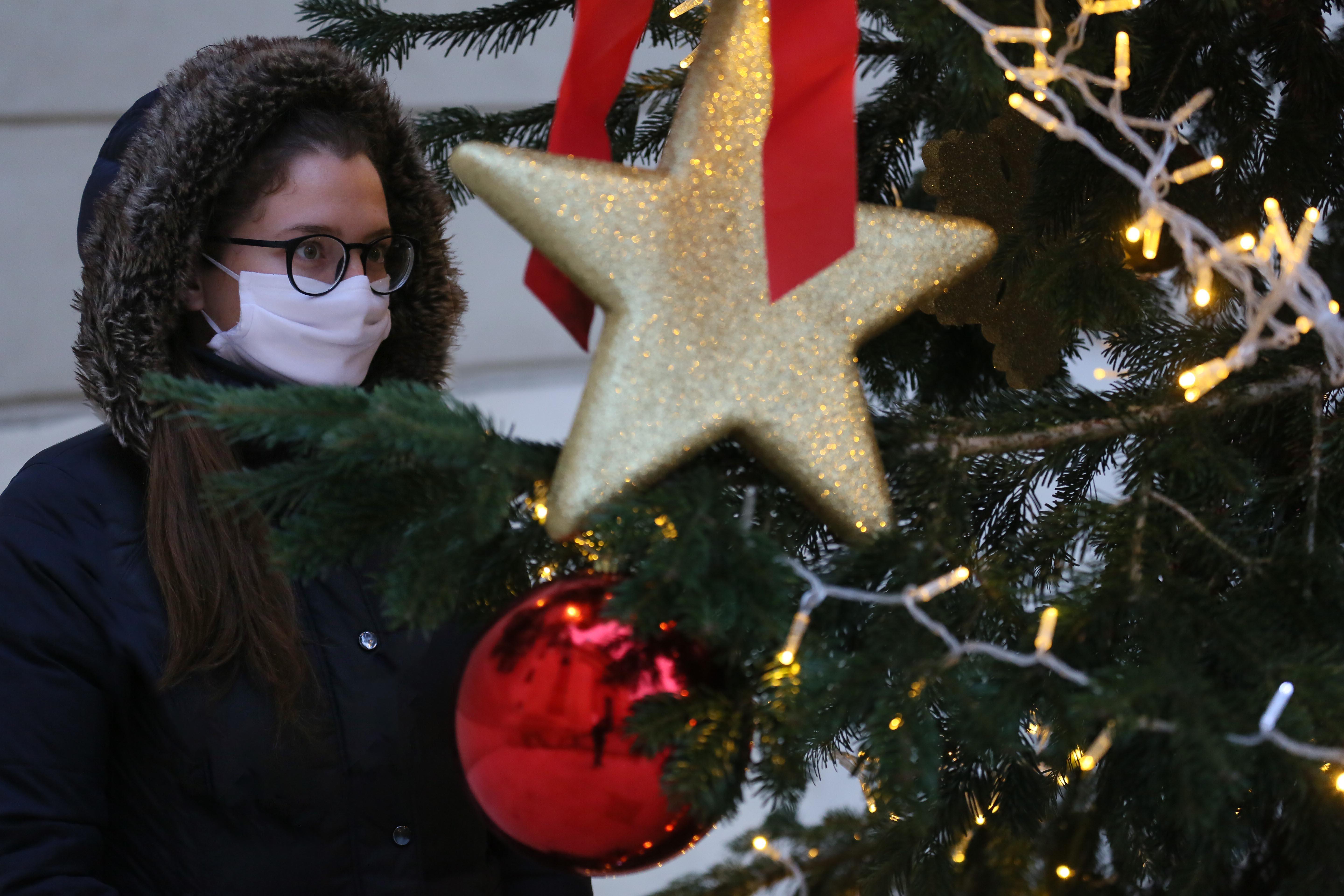  Bibbiano, per Natale l'azienda regala 1.400 euro a ogni dipendente 