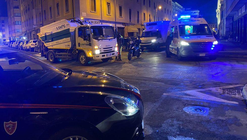 Vigilante ferito in motorino