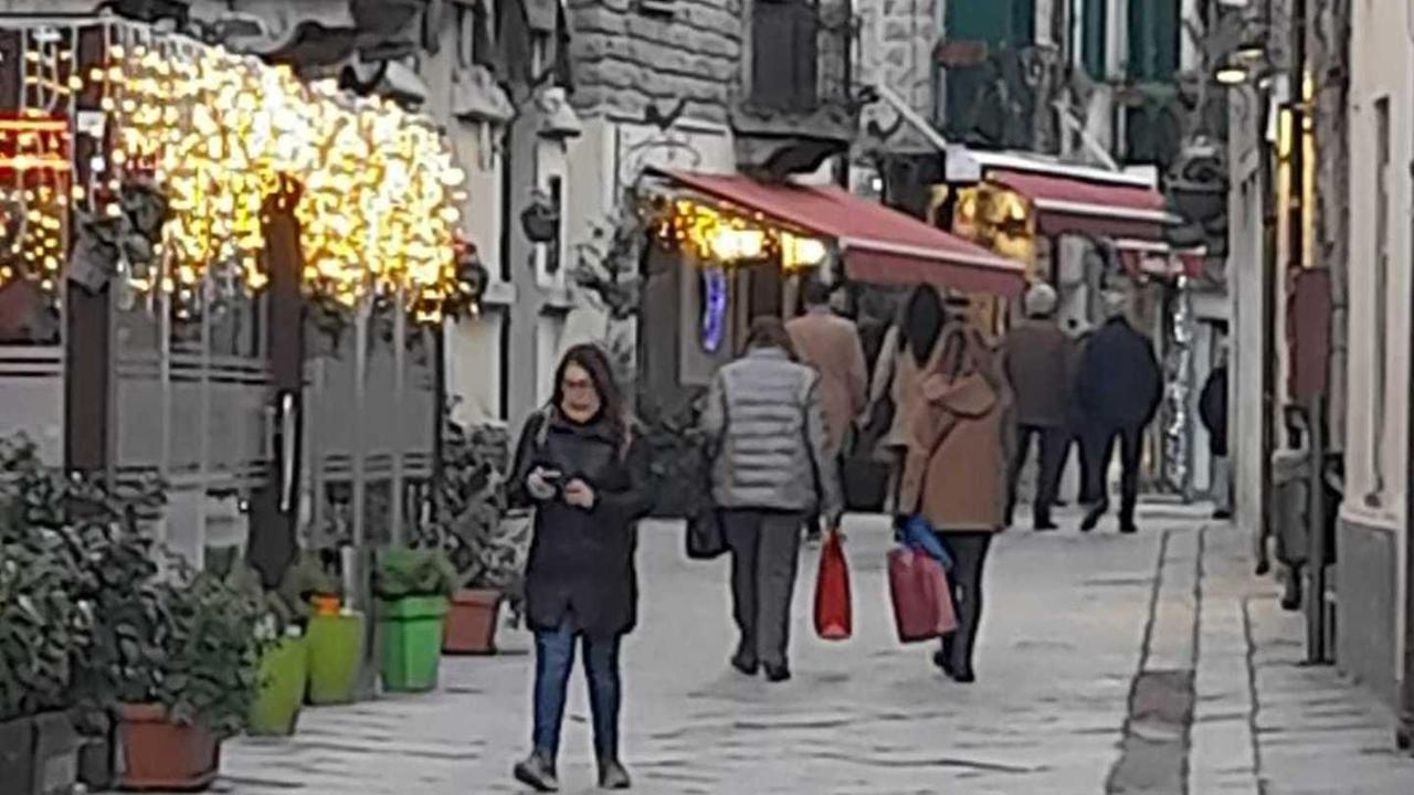 Allerta Covid per Natale Addis: rispettate i divieti