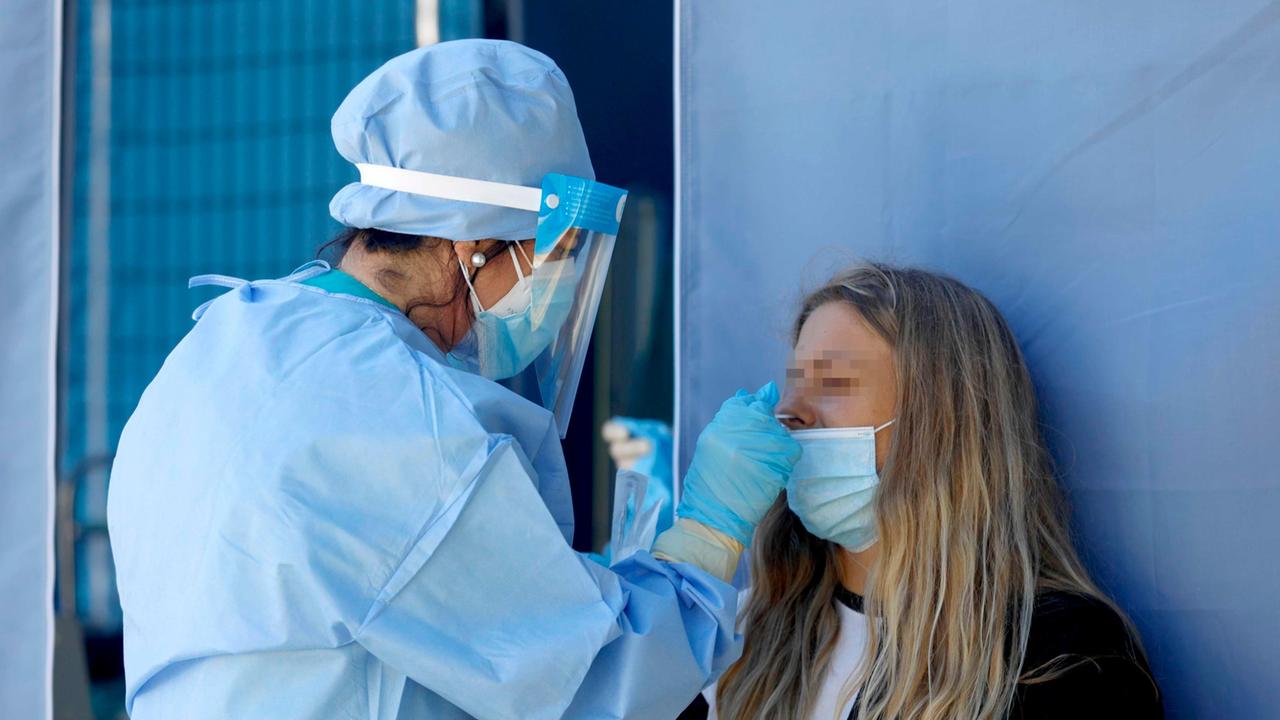 Coronavirus, impennata di contagi in Sardegna: 470 positivi e due vittime