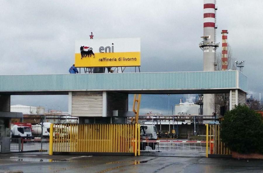 Sull’Eni la sberla al governo «Pronti a fare le barricate» 