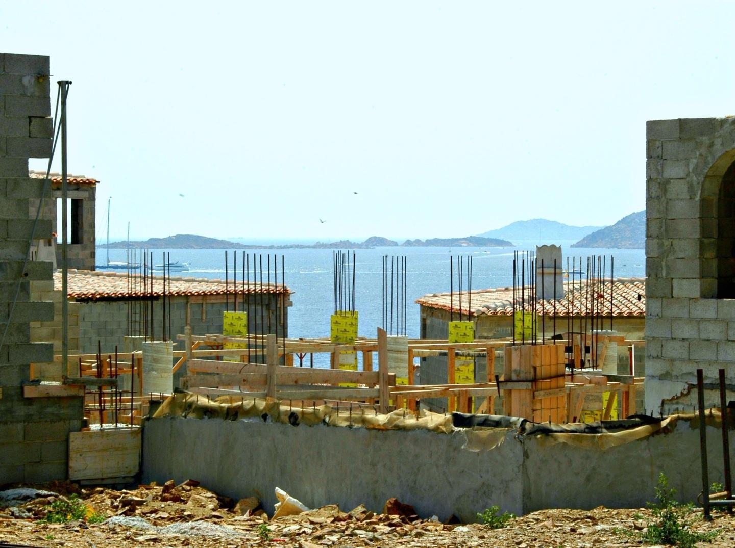 Urbanistica, stop dalla Consulta sull’interpretazione del Ppr 