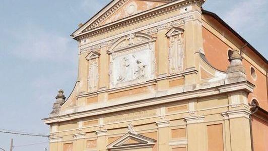 Raccolta fondi per la chiesa di Lentigione: «Serve un impianto audio»