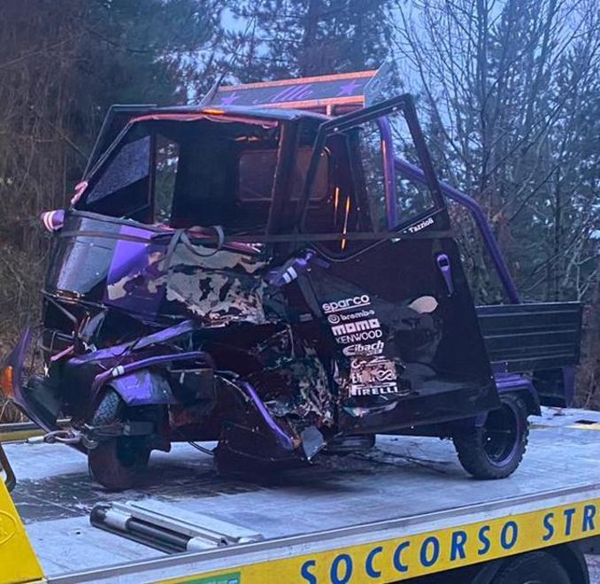 Travolto da un'auto pirata: 17enne gravissimo a Frassinoro