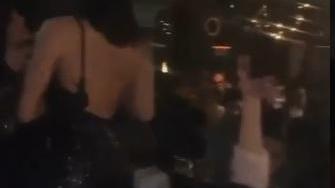 Covid, tutti ballano dopo aver cenato. Rischio chiusura al Sali & Tabacchi