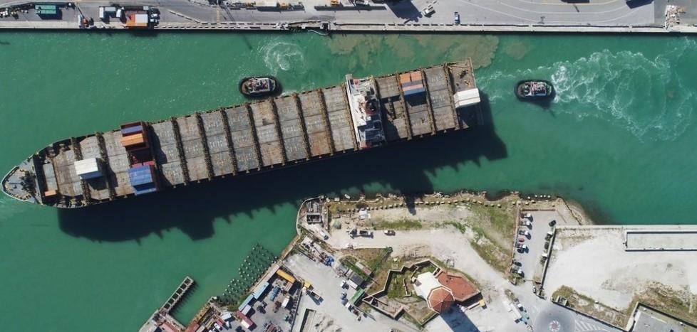 Col canale più largo (e il microtunnel) sarà più facile entrare in porto 
