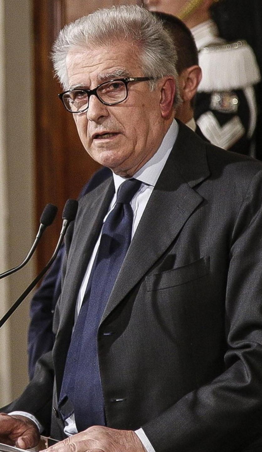 Corsa al Quirinale, Luigi Zanda: «Marini e Prodi silurati: la pagina politica più brutta»