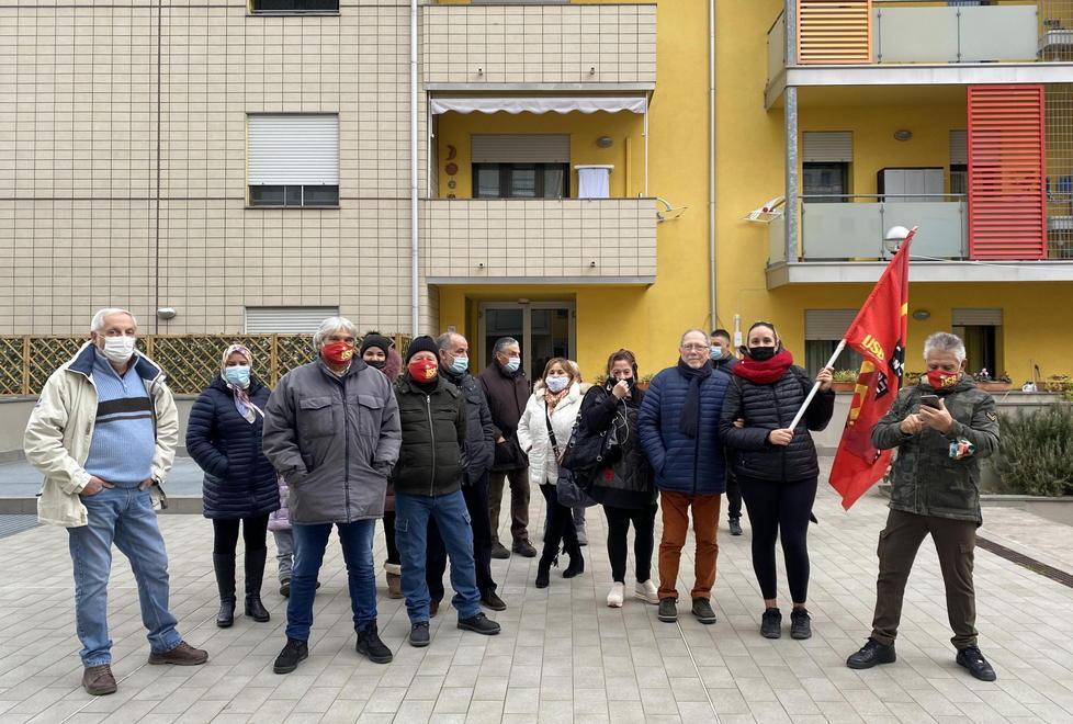 Paradosso a Shangai: gli inquilini non sono morosi, ma il palazzo sta per finire all’asta 