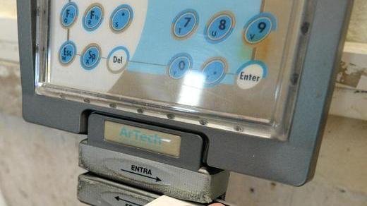 Tre dipendenti indagati per truffa, la Provincia di Pisa attiva le procedure disciplinari