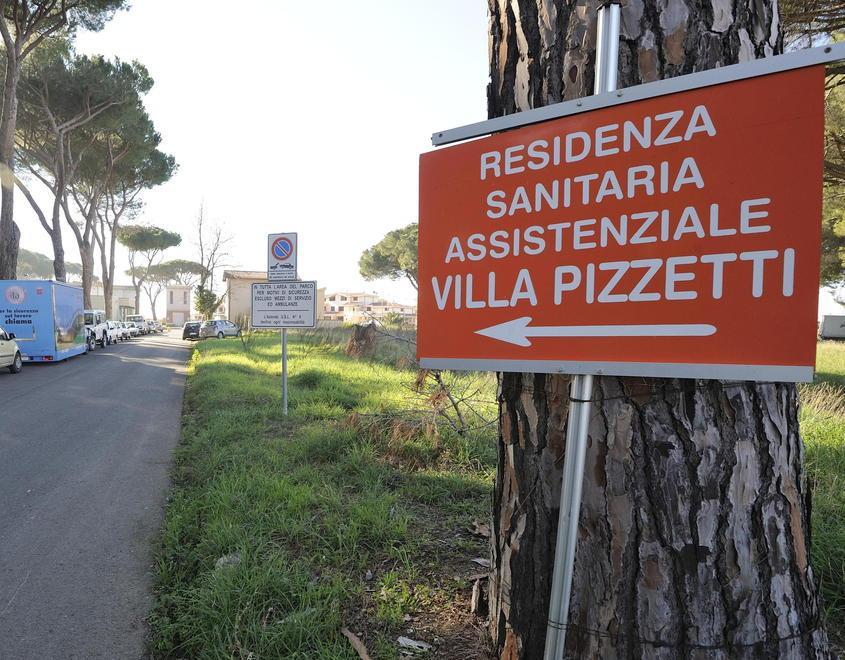 Villa Pizzetti chiude i battenti: e per 30 dipendenti si materializza lo spettro della disoccupazione (Foto AgenziaBF)