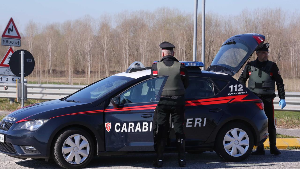 Furto all'Ovale Store di via Gramsci durante le feste di Natale