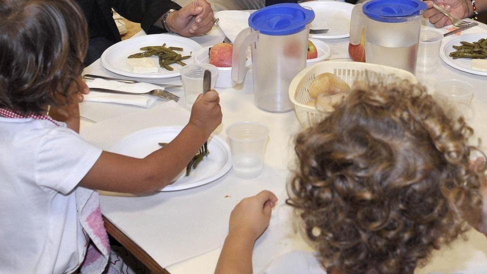 Mensa scolastica, nuove tariffe Aumenti in proporzione all’Isee