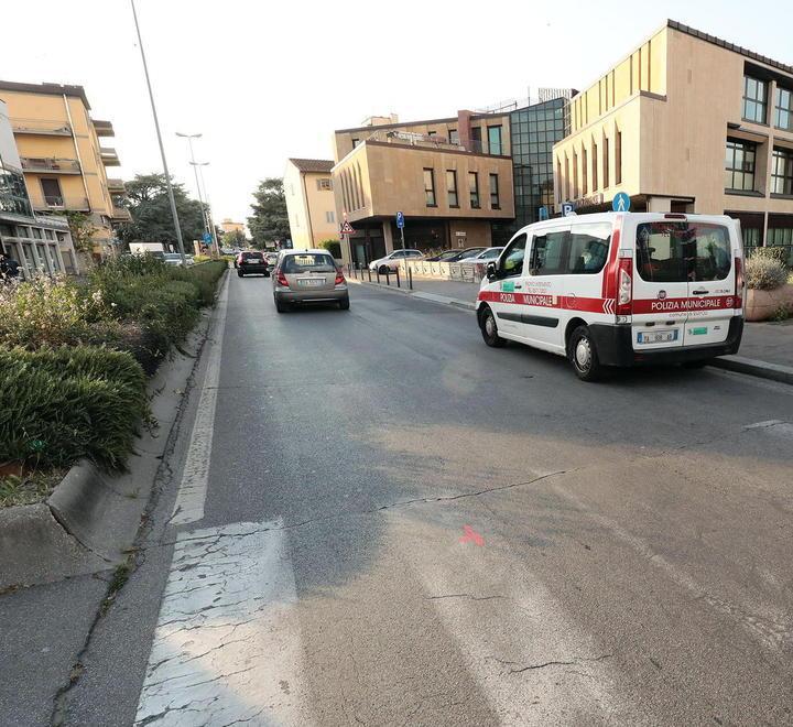 Malore improvviso all’istituto di analisi, morta un’anziana 