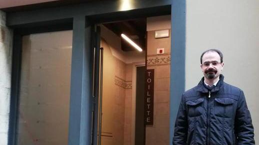 Ristrutturato e riaperto il bagno pubblico in via dei Manassei