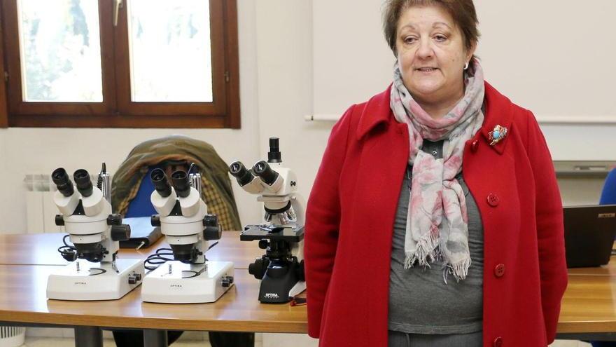Non ci sono sale operatorie e le rinviano l’intervento per mesi. Ecco il calvario dell’ex preside di Pescia