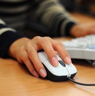 Anziani attivi e connessi Cna cerca 6 giovani per il servizio civile