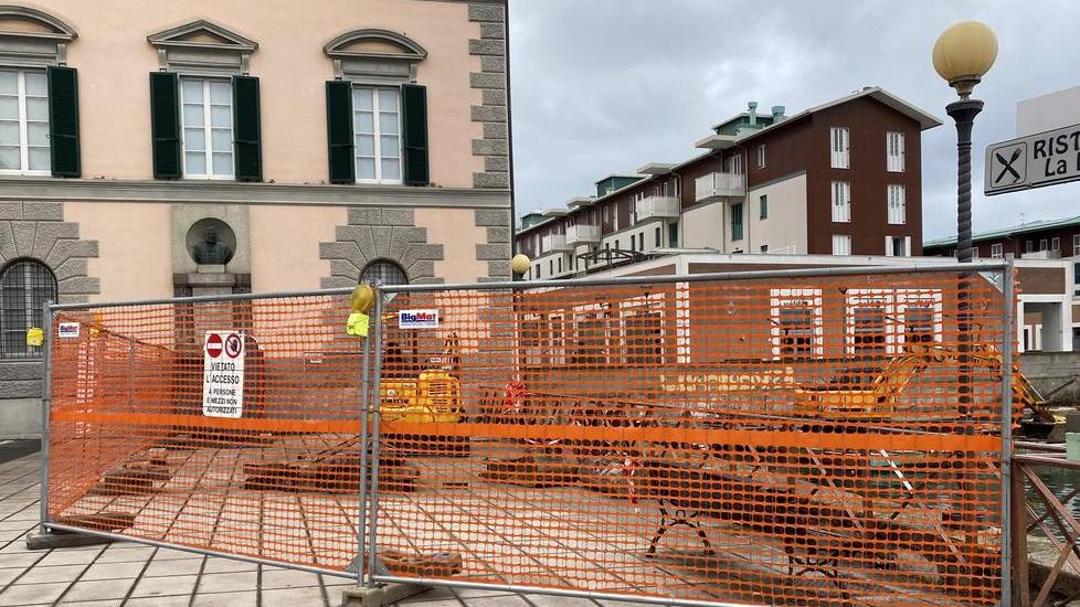 La passeggiata sul mare si allunga Partiti i lavori in piazza Mazzini