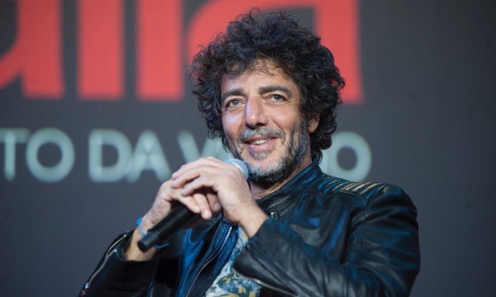 Modena. Concerto di fine anno, un positivo nello staff di ColapesceDiMartino. Salta lo show. Arriva Max Gazzè 