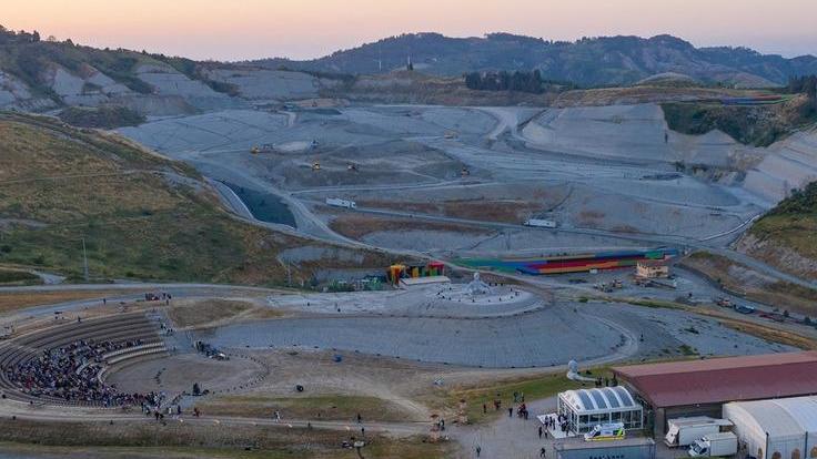 Opere, eventi, turismo e Biennale: anno da incorniciare per Peccioli