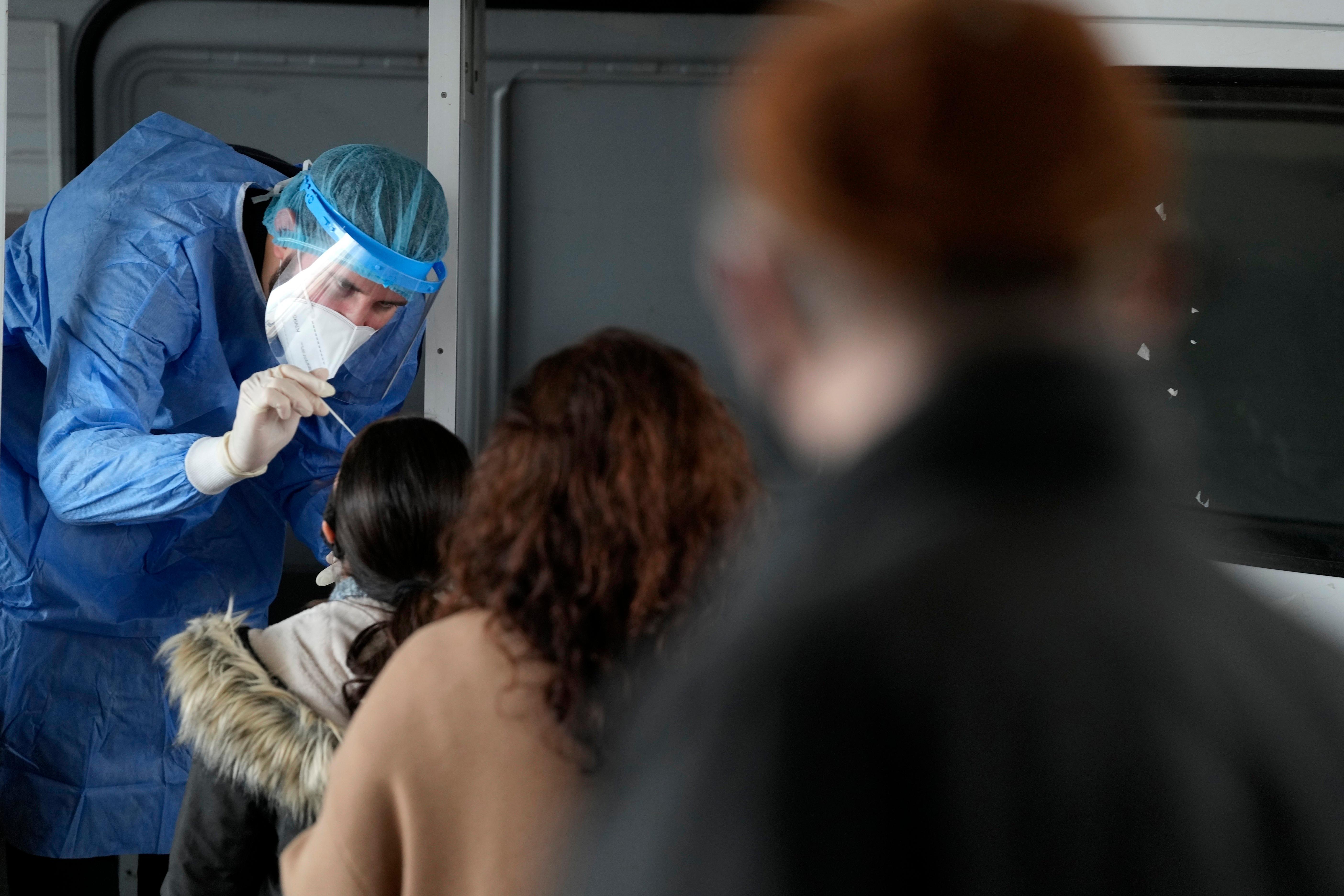 In Toscana raddoppiano i contagi accertati: sono 15.830 in un giorno