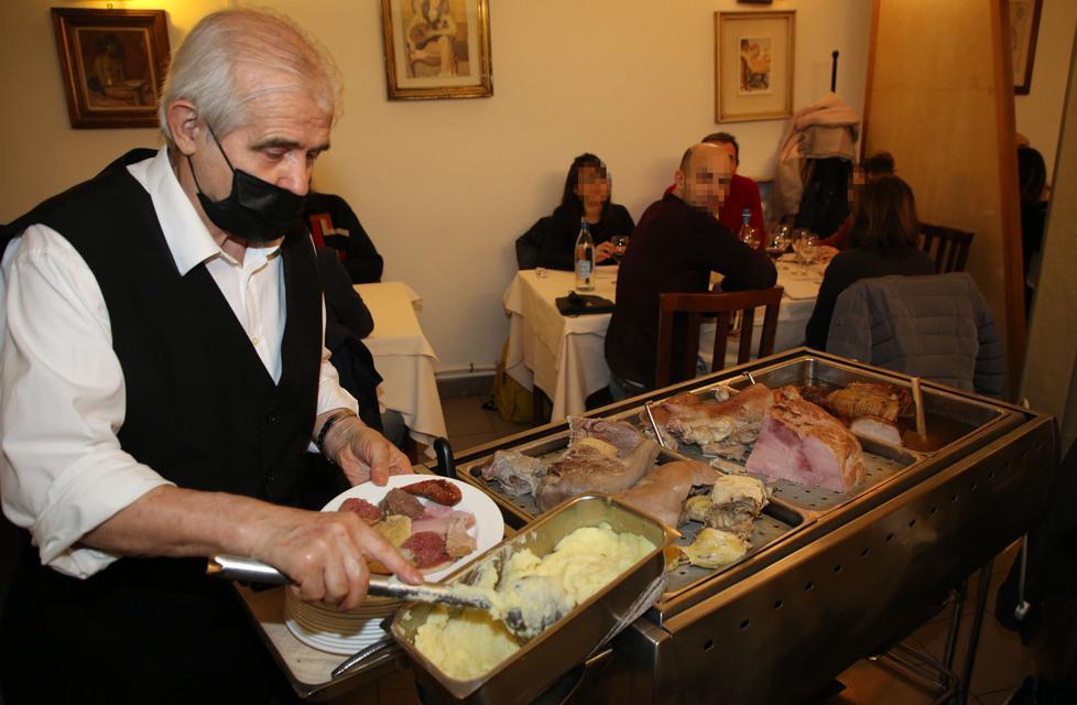 Il carrello dei bolliti del Ristorante Canossa