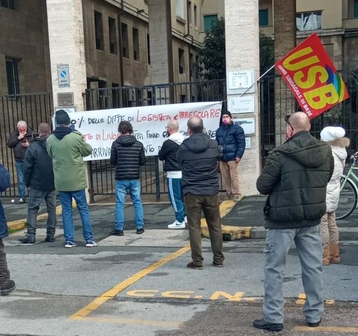 Varco Valessini e ispettorato Monta la protesta dei 25 ex MT 