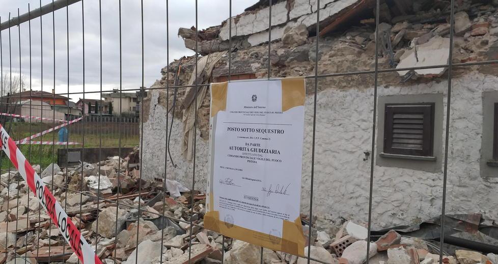 Casa distrutta dall’esplosione Si indaga per disastro colposo 