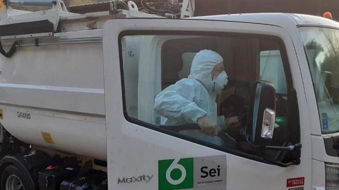 Ritiro dei rifiuti a rischio se i contagi aumentano