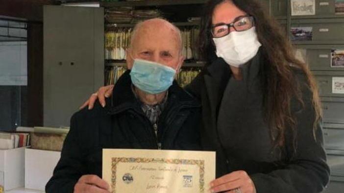 E ora la Cna gli rende omaggio con un premio alla carriera