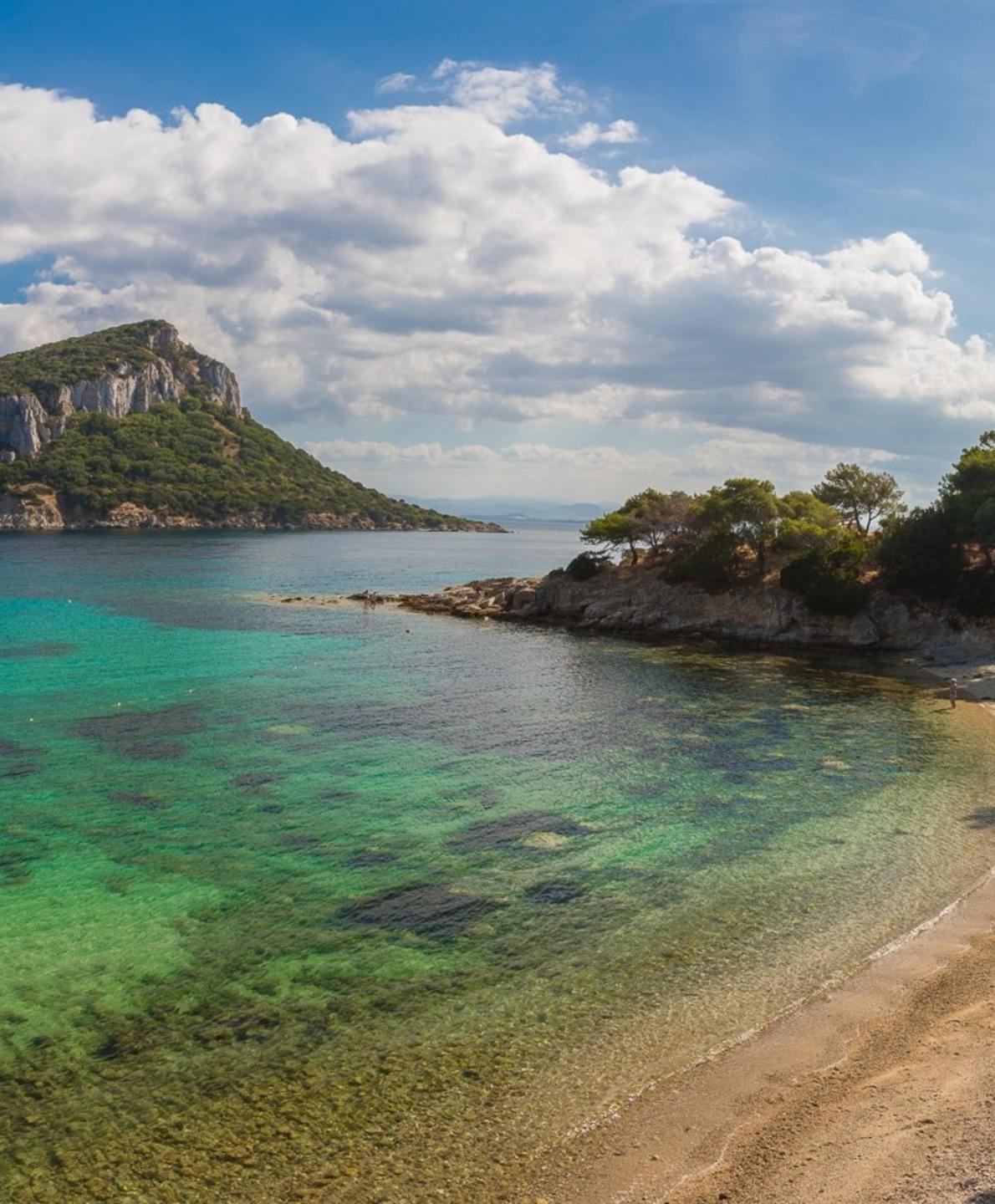 La Regione finanzia interventi a Cala Moresca e Li Junchi