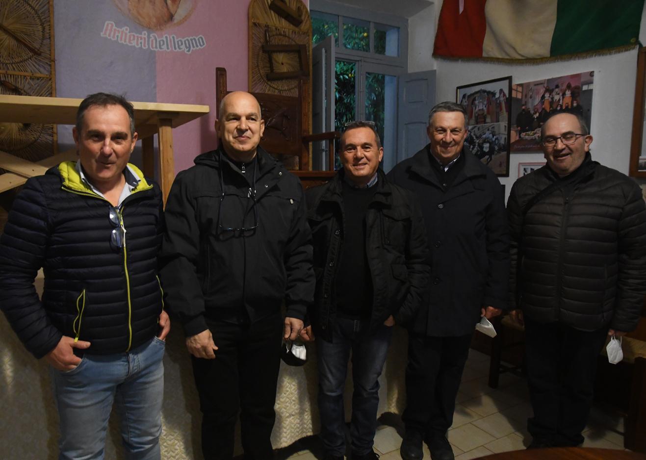 I falegnami scommettono su Livio Urru 