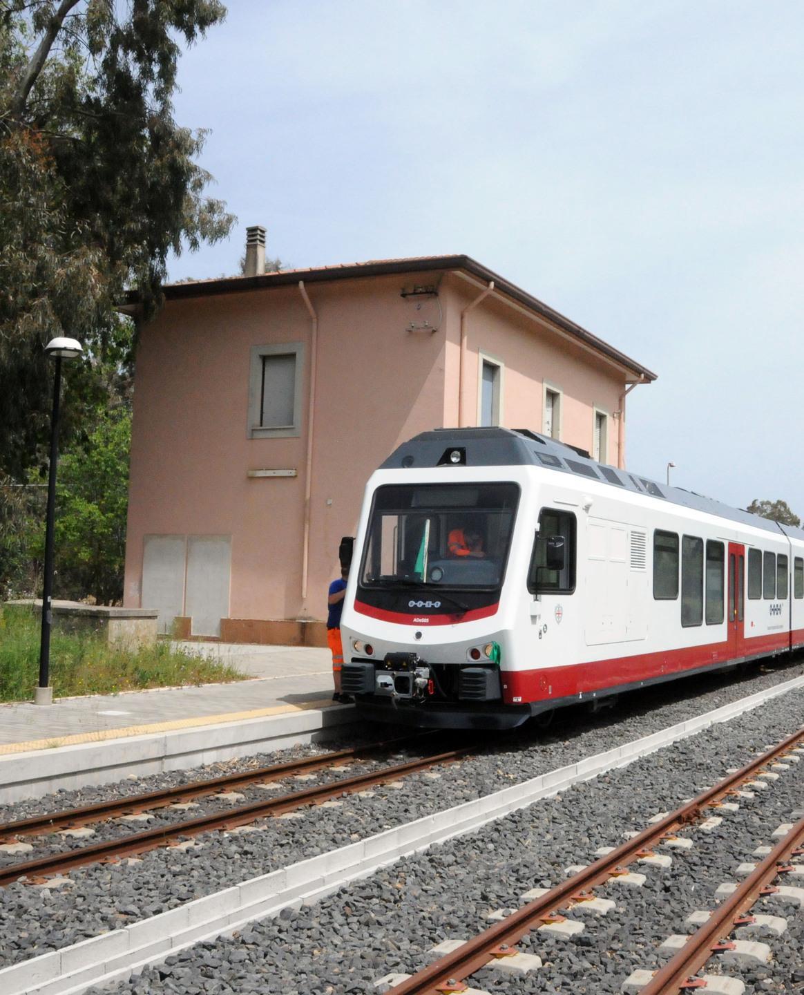 Ferrovia Pratosardo-Olbia in campo il sindaco Farris 