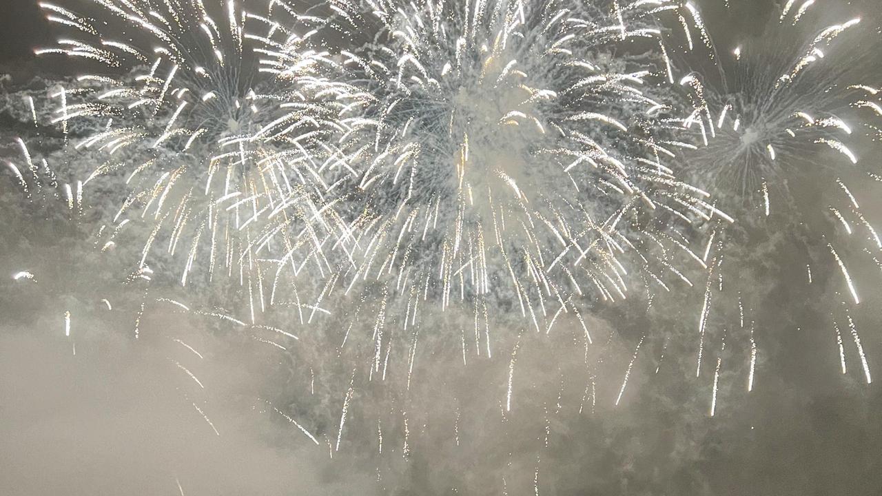 I fuochi d'artificio visti dal Palazzo Senza Tempo per dire addio al 2021
