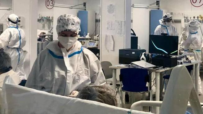 Covid, i nuovi casi restano sopra quota mille a Prato