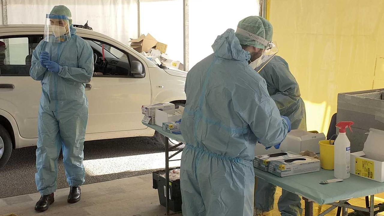 Toscana, altri 6 morti. Salgono ricoveri e terapie intensive